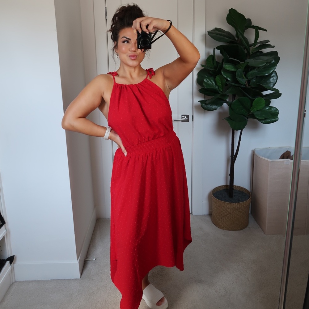 89TH + MADISON RED HALTER TIE STRAP DRESS NWT